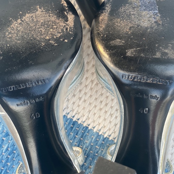 Burberry Silver Metallic pumps, chunky! Excellent Condition! Size ❤️🔥 - Picture 10 of 11